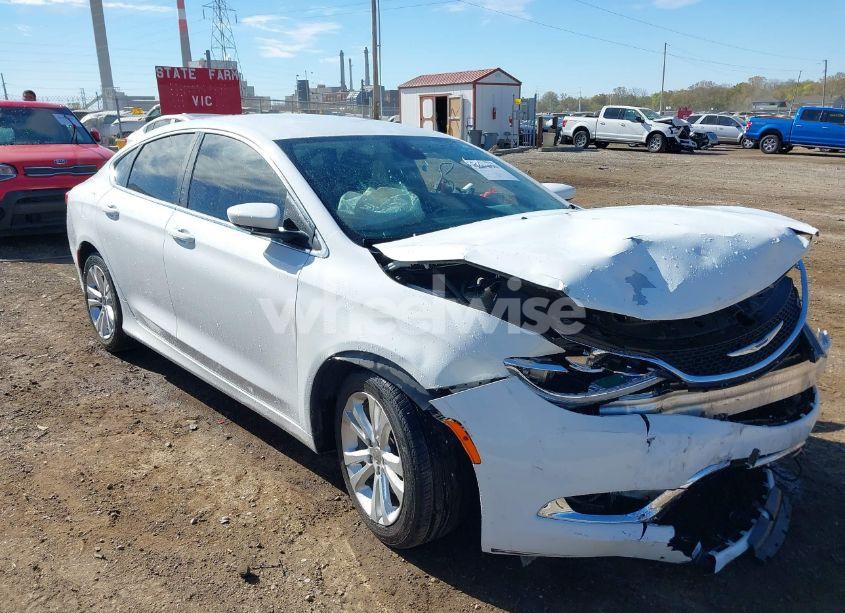 2015 Chrysler 200 LIMITED (VIN 1C3CCCAB3FN560794) main photo
