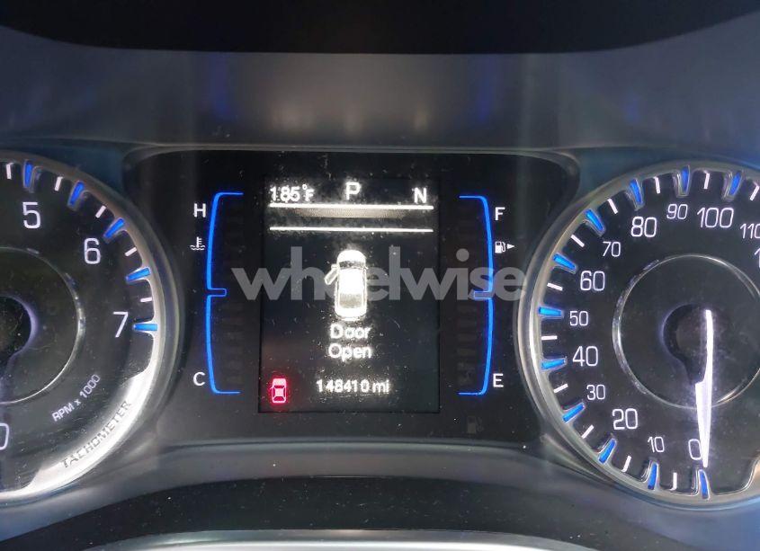 Photo 15 of 2015 Chrysler 200 LIMITED (VIN 1C3CCCAB3FN563260)