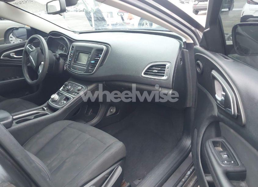 Photo 5 of 2015 Chrysler 200 LIMITED (VIN 1C3CCCAB3FN563260)