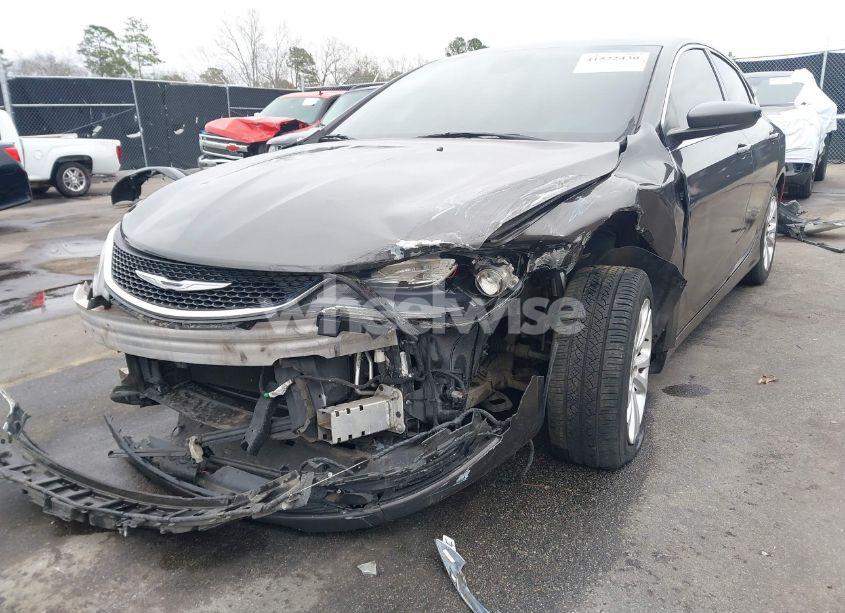 Photo 6 of 2015 Chrysler 200 LIMITED (VIN 1C3CCCAB3FN563260)