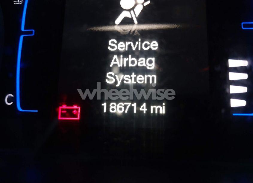 Photo 15 of 2015 Chrysler 200 LIMITED (VIN 1C3CCCAB3FN580561)