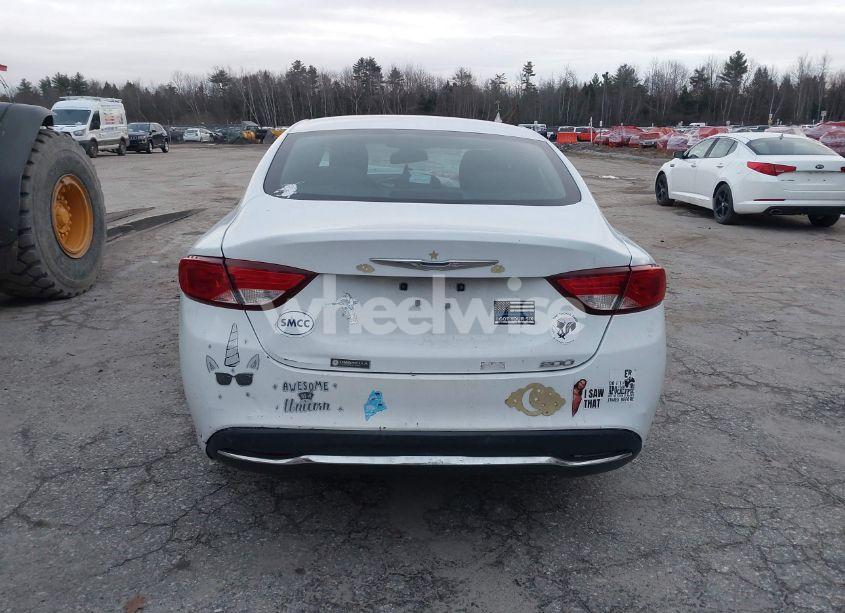 Photo 16 of 2015 Chrysler 200 LIMITED (VIN 1C3CCCAB3FN580561)