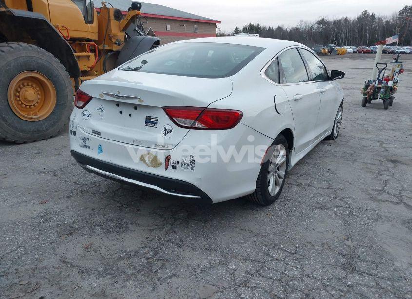 Photo 4 of 2015 Chrysler 200 LIMITED (VIN 1C3CCCAB3FN580561)