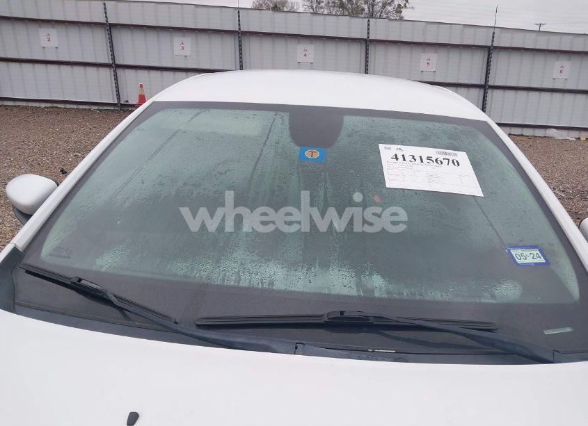 Photo 12 of 2015 Chrysler 200 LIMITED (VIN 1C3CCCAB3FN586487)