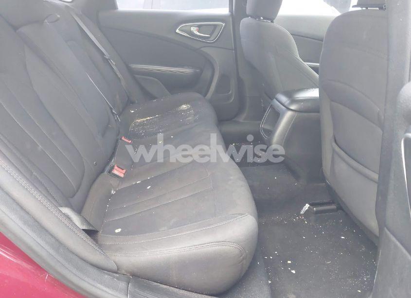 Photo 8 of 2015 Chrysler 200 LIMITED (VIN 1C3CCCAB3FN611078)