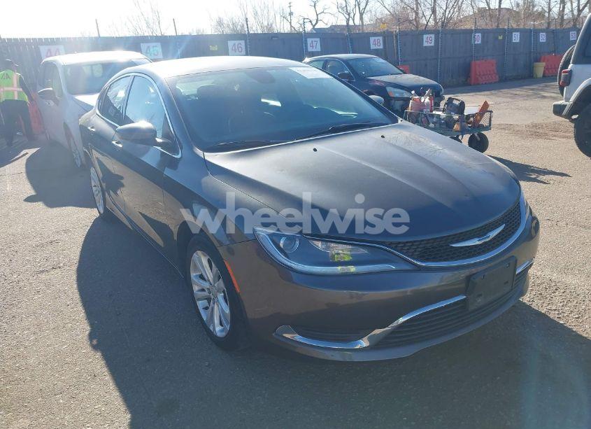 2015 Chrysler 200 LIMITED (VIN 1C3CCCAB3FN621819) main photo