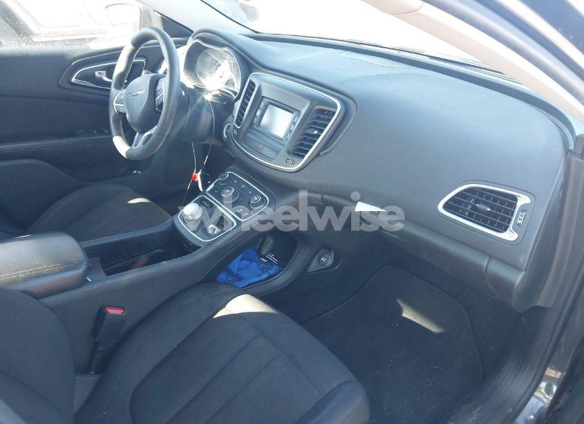 Photo 5 of 2015 Chrysler 200 LIMITED (VIN 1C3CCCAB3FN621819)