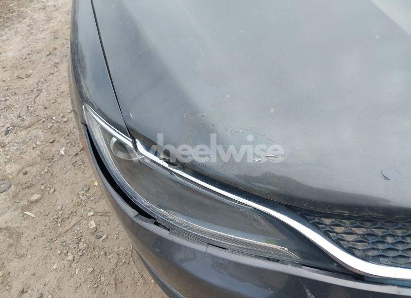 Photo 6 of 2015 Chrysler 200 LIMITED (VIN 1C3CCCAB3FN626695)
