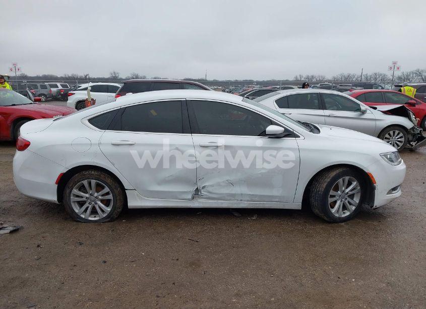 Photo 13 of 2015 Chrysler 200 LIMITED (VIN 1C3CCCAB3FN666758)