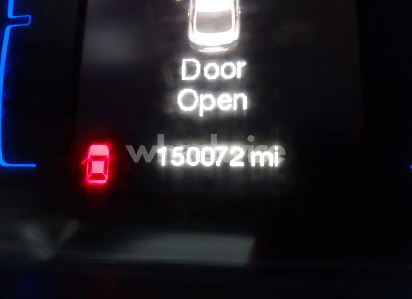 Photo 15 of 2015 Chrysler 200 LIMITED (VIN 1C3CCCAB3FN666758)