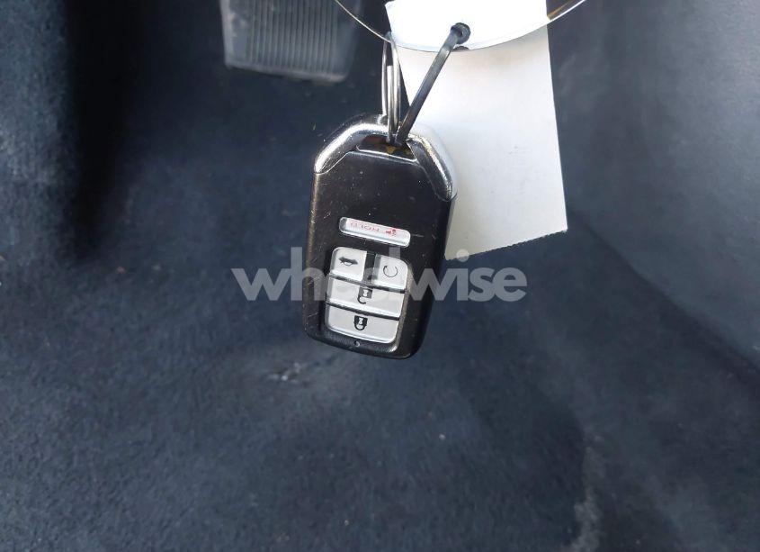 Photo 11 of 2015 Chrysler 200 LIMITED (VIN 1C3CCCAB3FN667358)