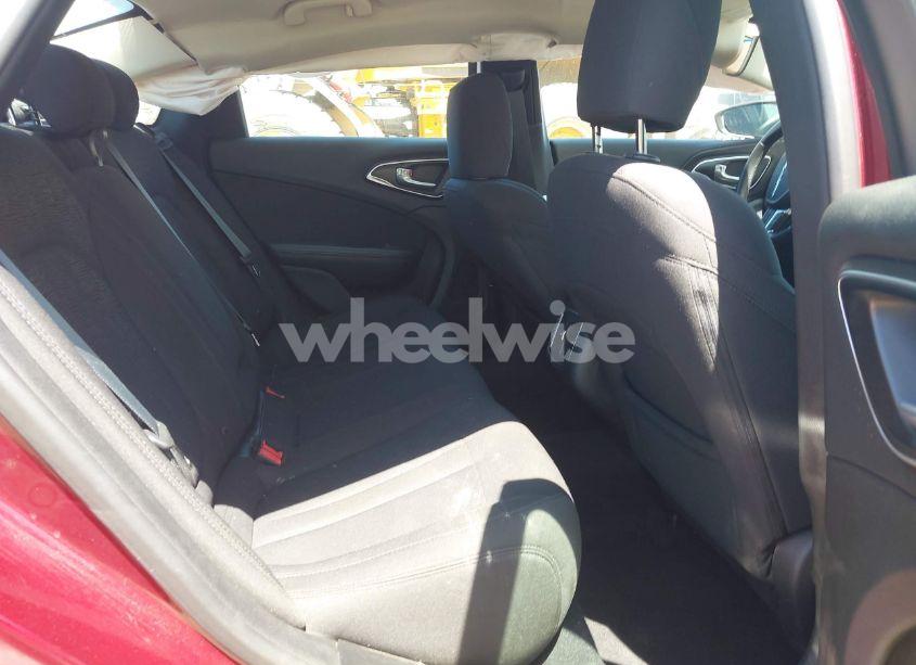 Photo 8 of 2015 Chrysler 200 LIMITED (VIN 1C3CCCAB3FN667358)