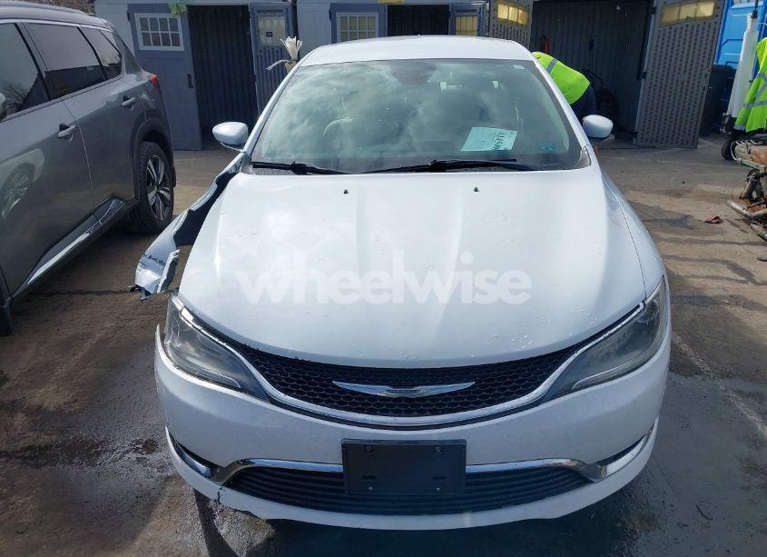 Photo 12 of 2015 Chrysler 200 LIMITED (VIN 1C3CCCAB3FN673564)