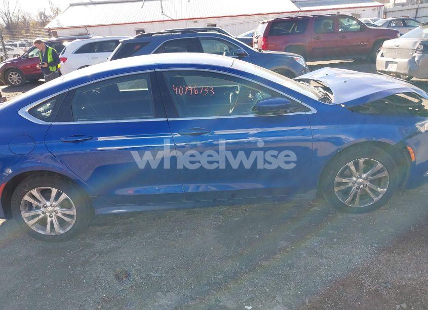 Photo 13 of 2015 Chrysler 200 LIMITED (VIN 1C3CCCAB3FN674293)