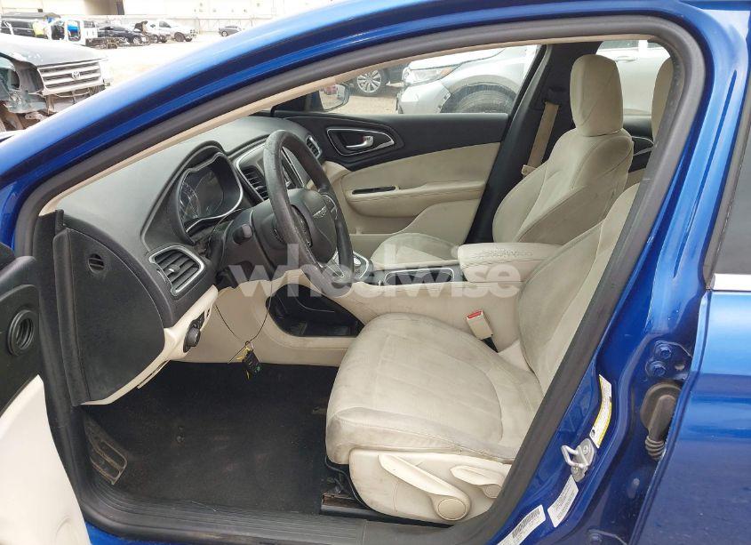 Photo 17 of 2015 Chrysler 200 LIMITED (VIN 1C3CCCAB3FN684192)