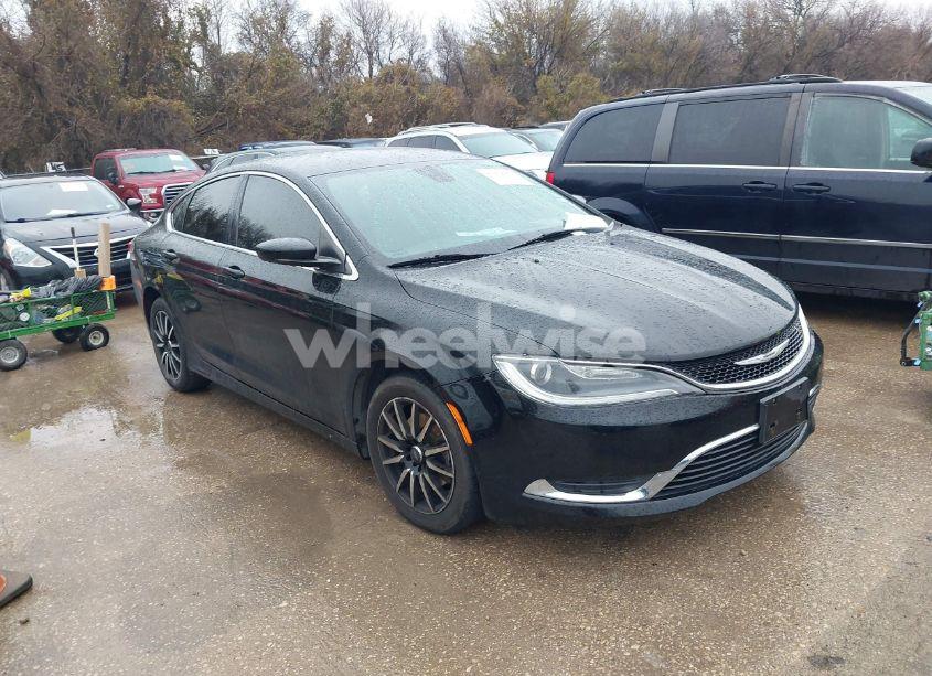 2015 Chrysler 200 LIMITED (VIN 1C3CCCAB3FN704747) main photo