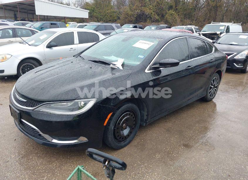 Photo 2 of 2015 Chrysler 200 LIMITED (VIN 1C3CCCAB3FN704747)