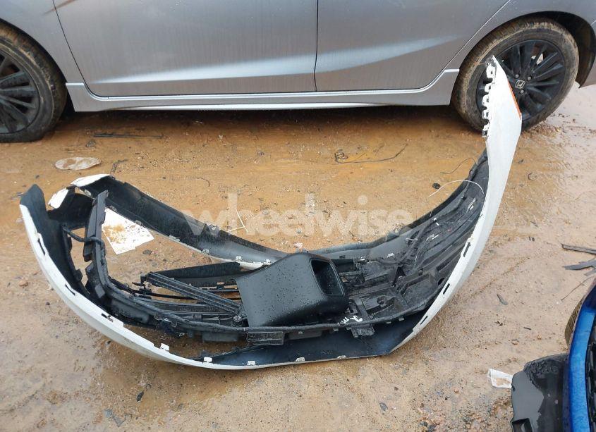 Photo 12 of 2015 Chrysler 200 LIMITED (VIN 1C3CCCAB3FN709169)