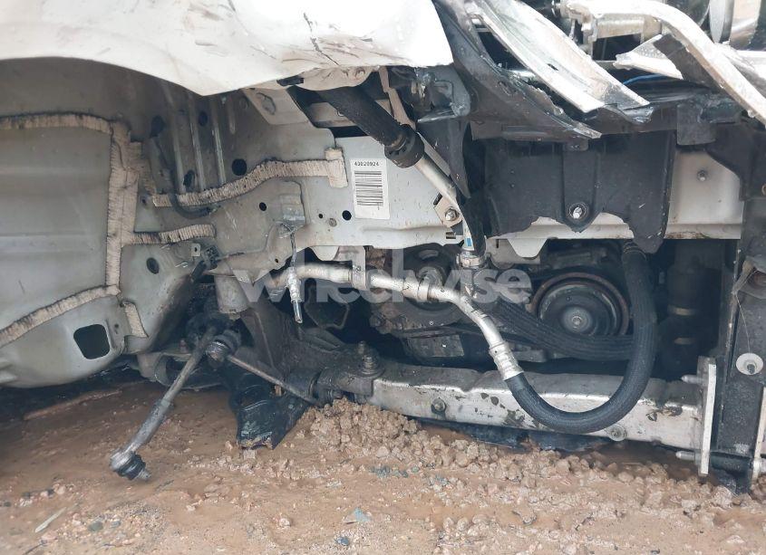 Photo 13 of 2015 Chrysler 200 LIMITED (VIN 1C3CCCAB3FN709169)