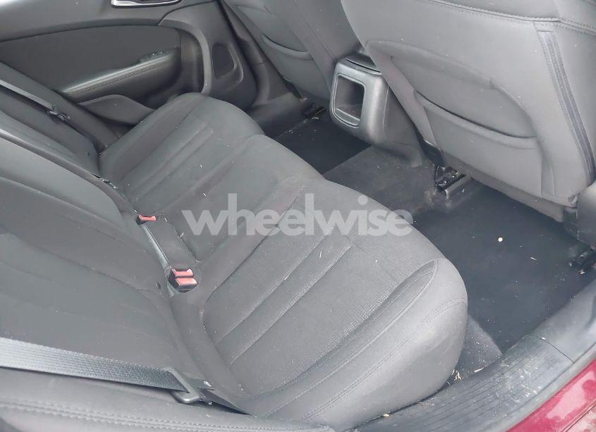 Photo 8 of 2015 Chrysler 200 LIMITED (VIN 1C3CCCAB3FN716929)