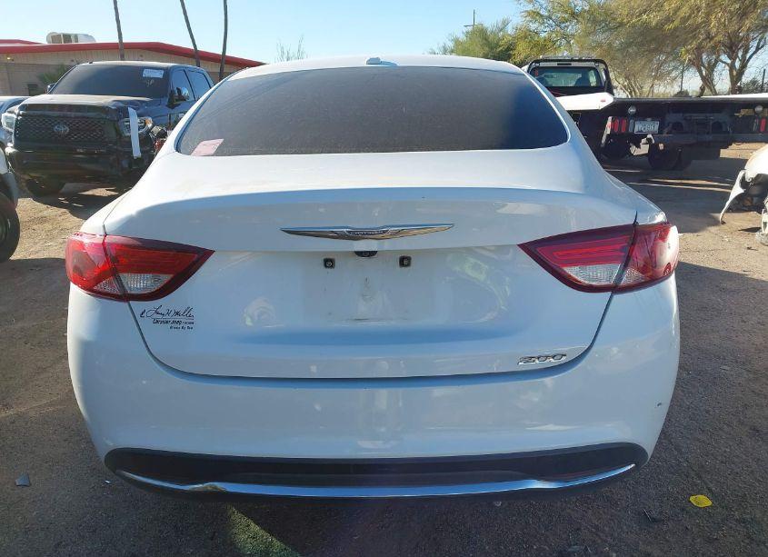 Photo 17 of 2015 Chrysler 200 LIMITED (VIN 1C3CCCAB3FN719975)