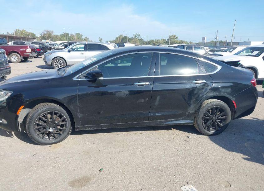 Photo 14 of 2015 Chrysler 200 LIMITED (VIN 1C3CCCAB3FN737781)