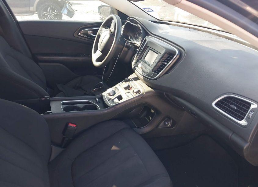Photo 5 of 2015 Chrysler 200 LIMITED (VIN 1C3CCCAB3FN737781)