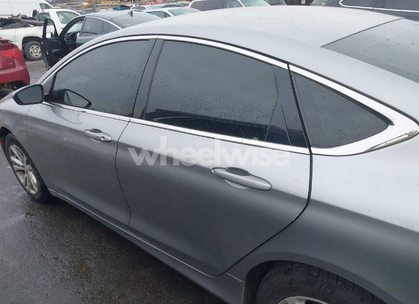 Photo 14 of 2015 Chrysler 200 LIMITED (VIN 1C3CCCAB3FN741667)