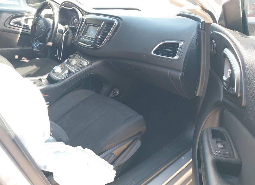 Photo 5 of 2015 Chrysler 200 LIMITED (VIN 1C3CCCAB3FN746190)