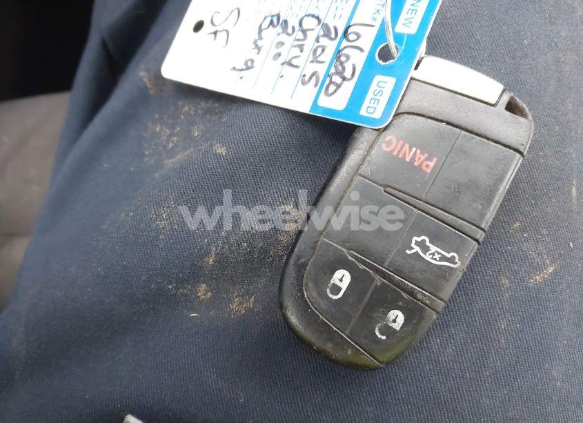 Photo 11 of 2015 Chrysler 200 LIMITED (VIN 1C3CCCAB3FN758016)