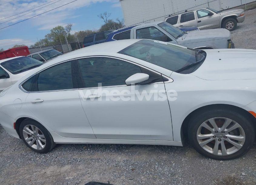 Photo 13 of 2016 Chrysler 200 LIMITED (VIN 1C3CCCAB3GN106062)