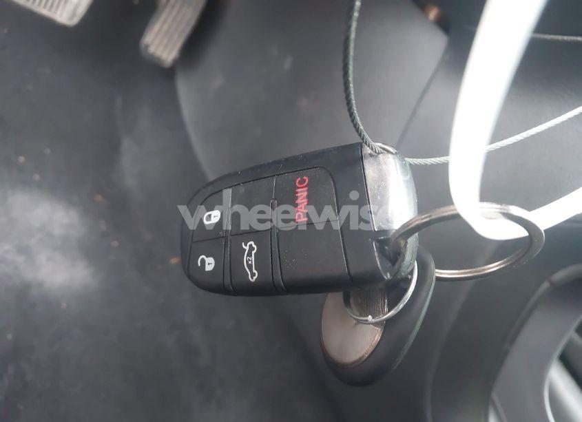 Photo 11 of 2016 Chrysler 200 LIMITED (VIN 1C3CCCAB3GN120351)