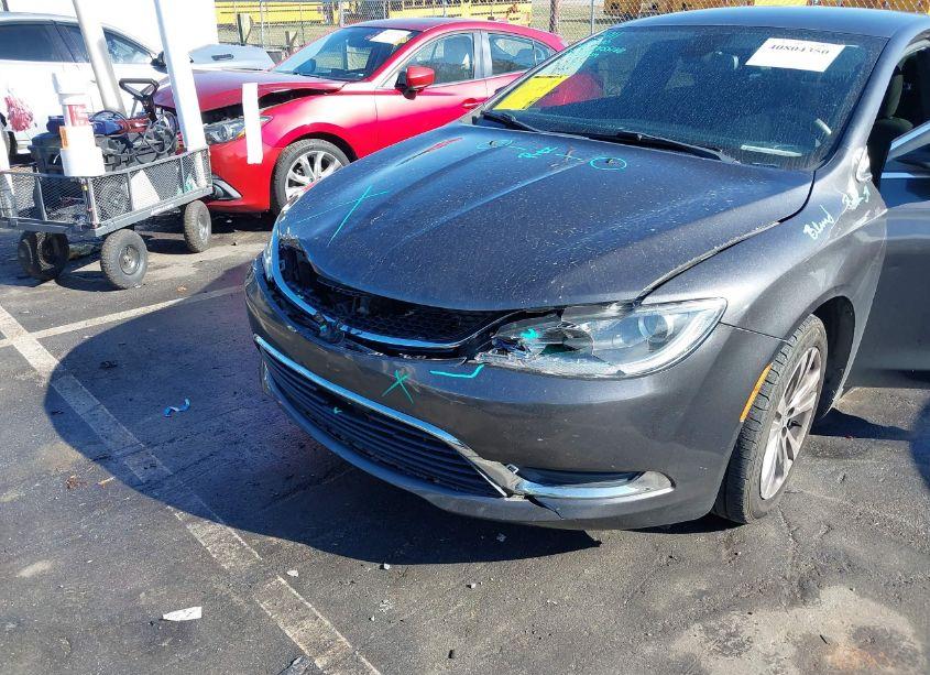 Photo 6 of 2016 Chrysler 200 LIMITED (VIN 1C3CCCAB3GN133049)