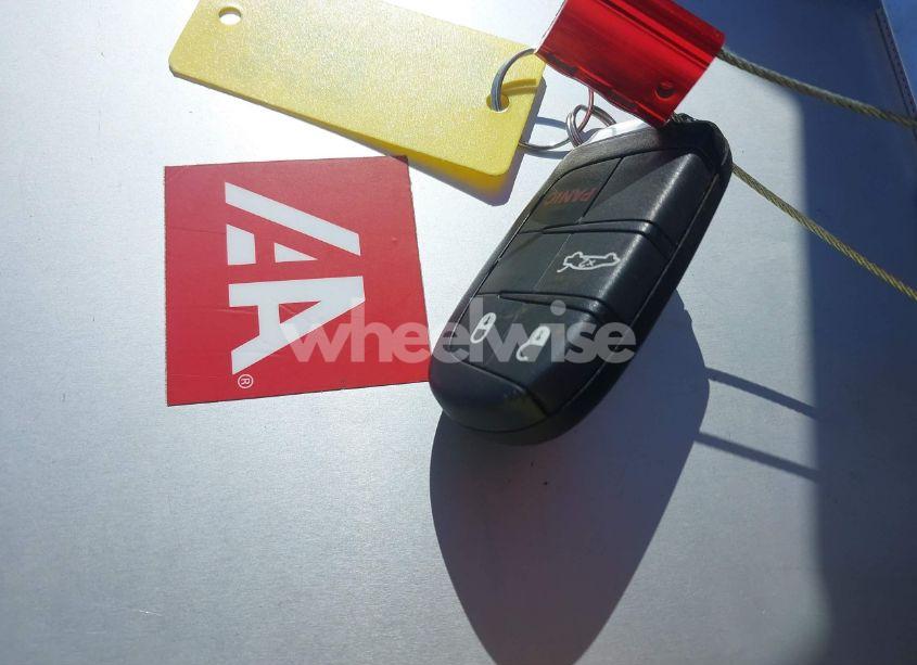 Photo 11 of 2016 Chrysler 200 LIMITED (VIN 1C3CCCAB3GN137909)