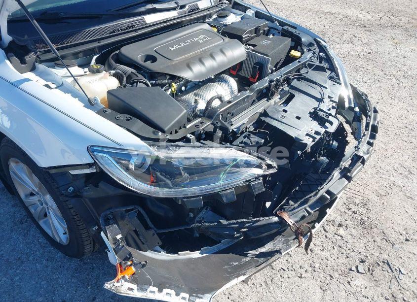 Photo 6 of 2016 Chrysler 200 LIMITED (VIN 1C3CCCAB3GN137909)