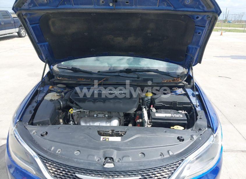 Photo 10 of 2016 Chrysler 200 LIMITED (VIN 1C3CCCAB3GN170179)