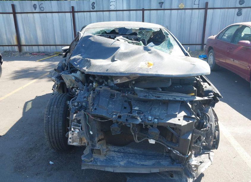 Photo 11 of 2016 Chrysler 200 LIMITED (VIN 1C3CCCAB3GN174569)