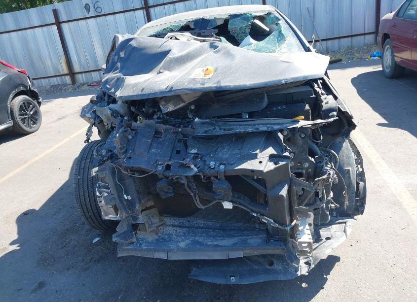 Photo 6 of 2016 Chrysler 200 LIMITED (VIN 1C3CCCAB3GN174569)