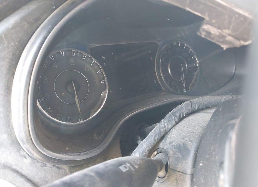 Photo 7 of 2016 Chrysler 200 LIMITED (VIN 1C3CCCAB3GN174569)