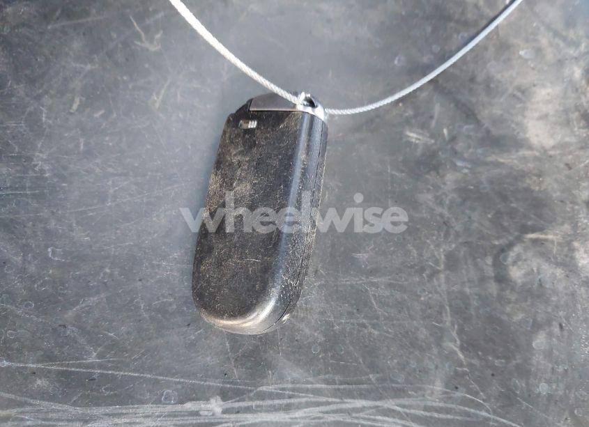 Photo 11 of 2016 Chrysler 200 LIMITED PLATINUM (VIN 1C3CCCAB3GN184650)