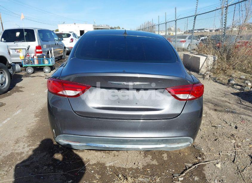 Photo 16 of 2016 Chrysler 200 LIMITED PLATINUM (VIN 1C3CCCAB3GN184650)