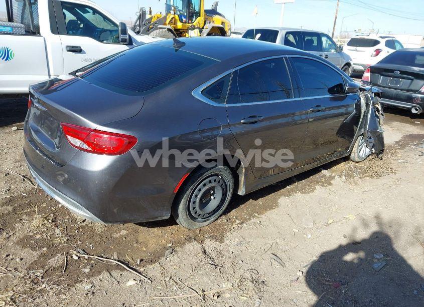 Photo 4 of 2016 Chrysler 200 LIMITED PLATINUM (VIN 1C3CCCAB3GN184650)