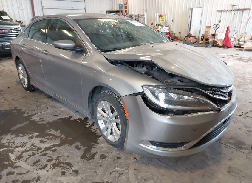 2015 Chrysler 200 LIMITED (VIN 1C3CCCAB4FN503858) main photo