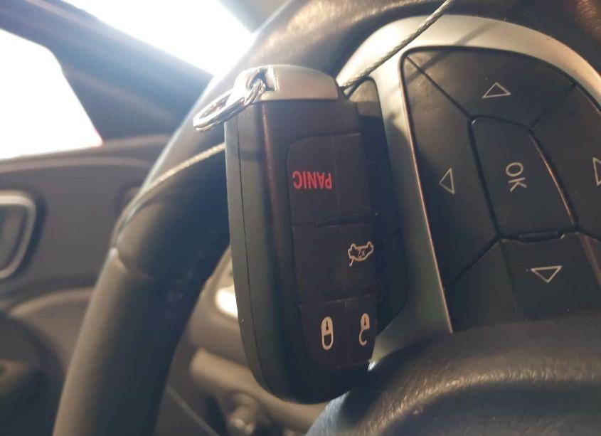 Photo 11 of 2015 Chrysler 200 LIMITED (VIN 1C3CCCAB4FN503858)