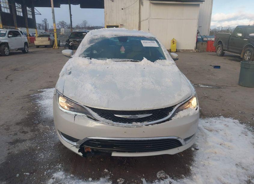 Photo 12 of 2015 Chrysler 200 LIMITED (VIN 1C3CCCAB4FN564238)