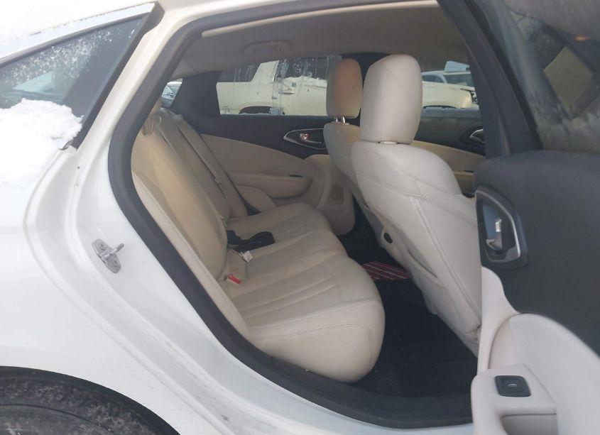 Photo 8 of 2015 Chrysler 200 LIMITED (VIN 1C3CCCAB4FN564238)