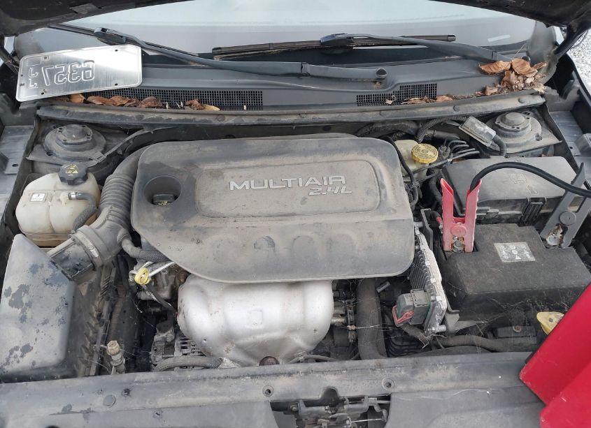 Photo 10 of 2015 Chrysler 200 LIMITED (VIN 1C3CCCAB4FN568029)