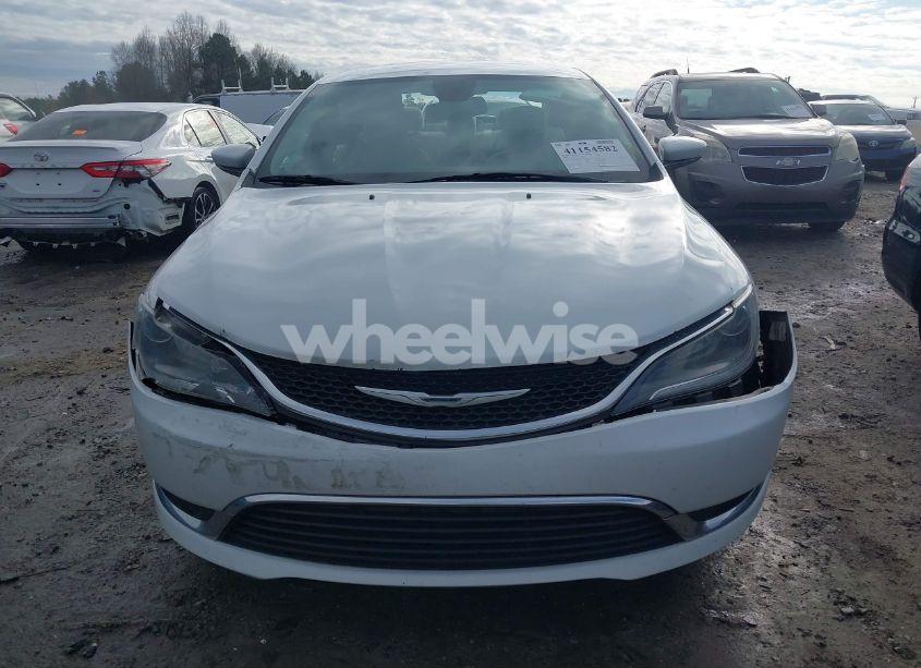 Photo 13 of 2015 Chrysler 200 LIMITED (VIN 1C3CCCAB4FN588815)