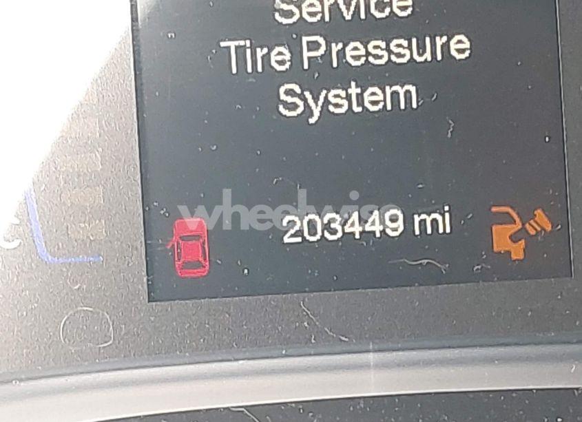 Photo 16 of 2015 Chrysler 200 LIMITED (VIN 1C3CCCAB4FN588815)