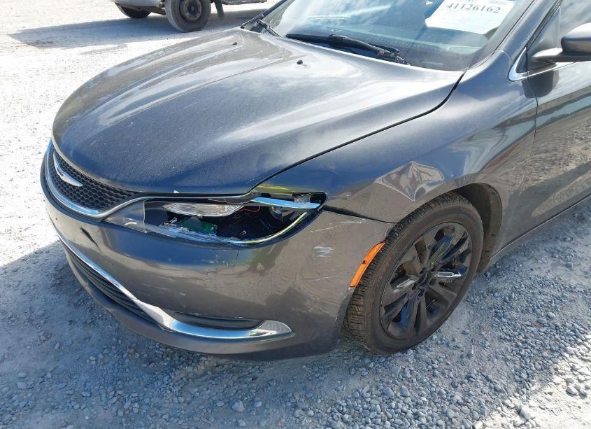 Photo 6 of 2015 Chrysler 200 LIMITED (VIN 1C3CCCAB4FN589866)